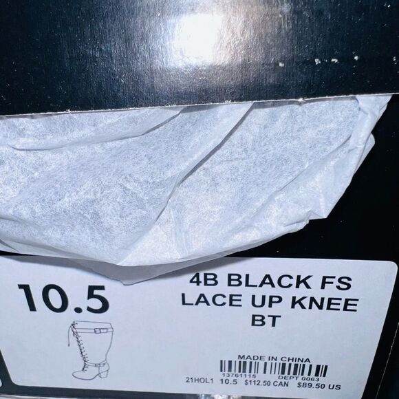 NWT Torrid Wide Width Knee high lace up boots - Picture 5 of 5